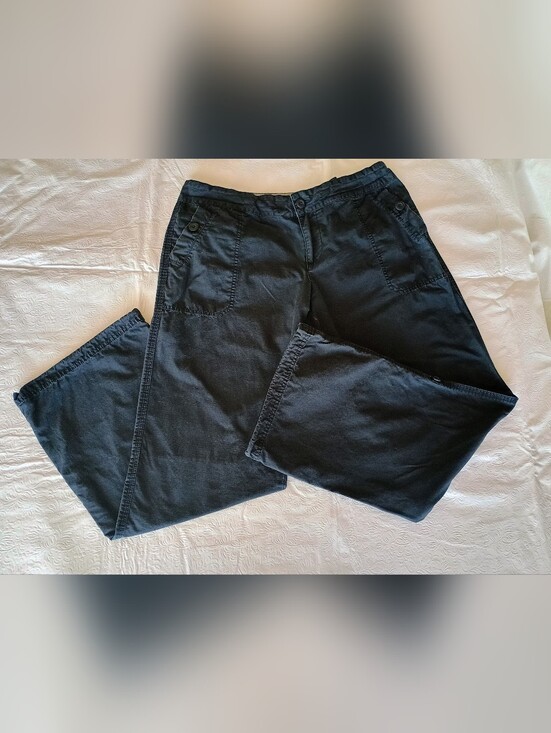 Nike Pants - Casual Wide-Leg Button Pocket Pants - Black